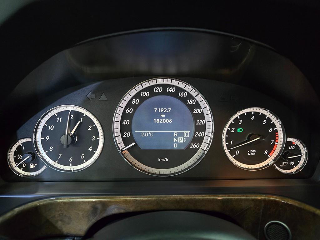 벤츠 E클래스(4세대) E300 엘레강스 - 이미지 12