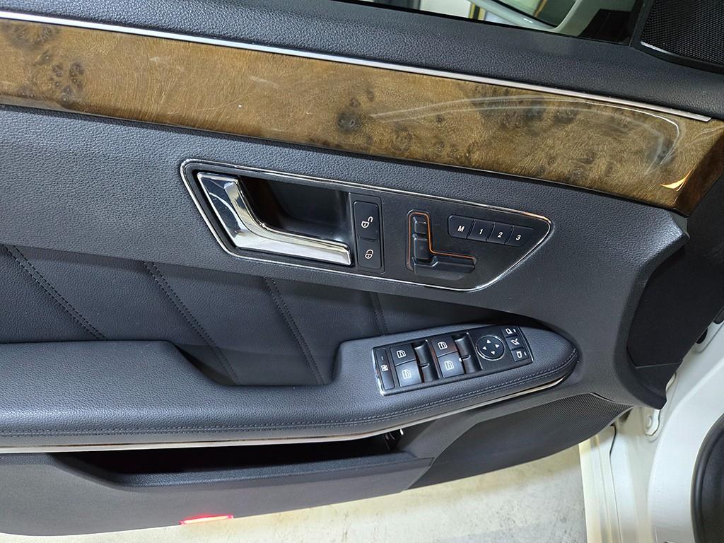 벤츠 E클래스(4세대) E300 엘레강스 - 이미지 9