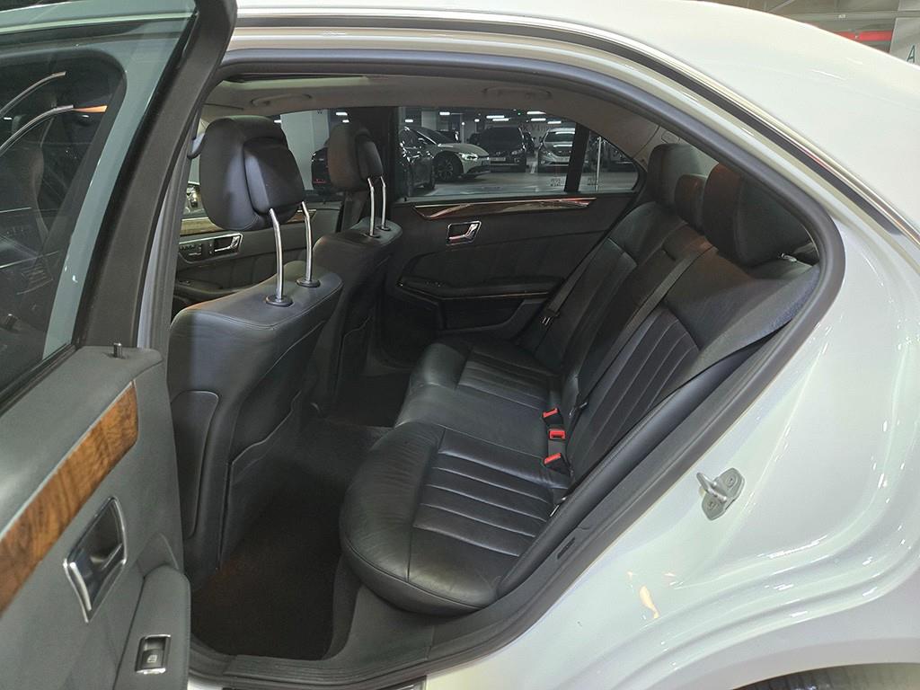 벤츠 E클래스(4세대) E300 엘레강스 - 이미지 14