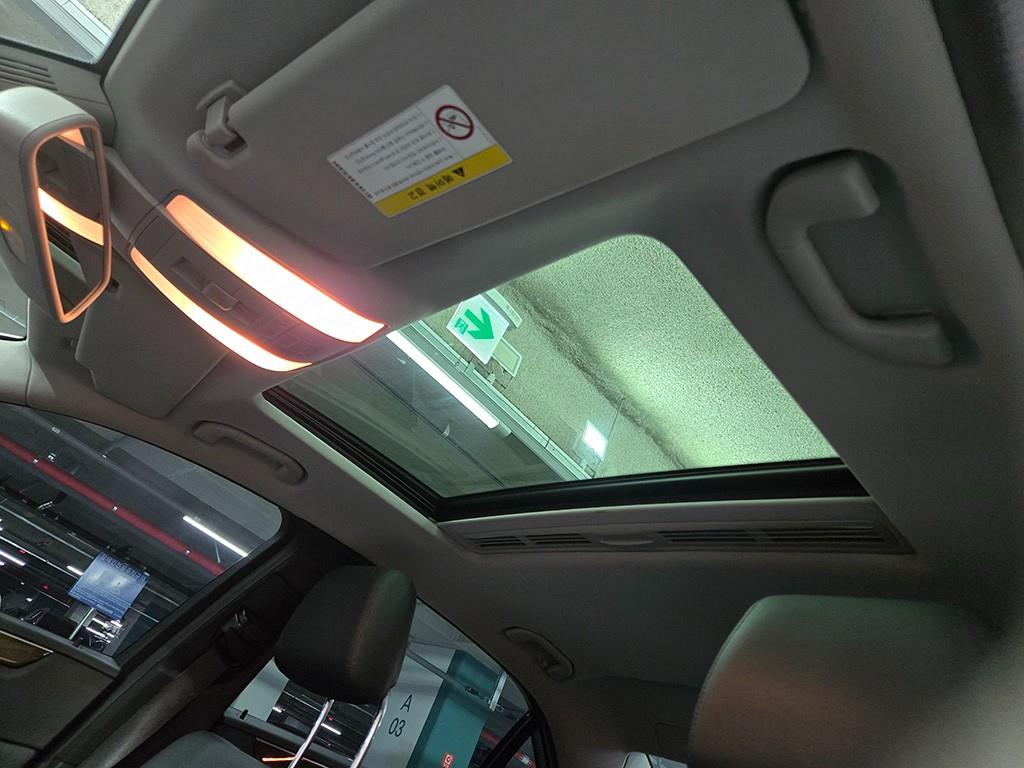 벤츠 E클래스(4세대) E300 엘레강스 - 이미지 18