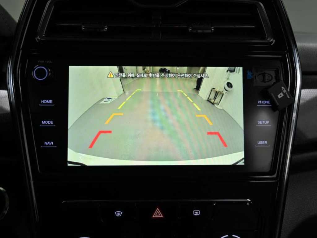 KG모빌리티(쌍용) 베리 뉴 티볼리 1.5 가솔린 2WD V3 - 이미지 12