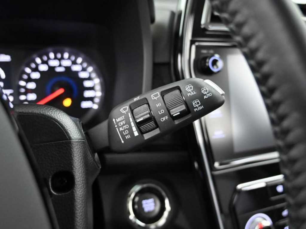 KG모빌리티(쌍용) 베리 뉴 티볼리 1.5 가솔린 2WD V3 - 이미지 14