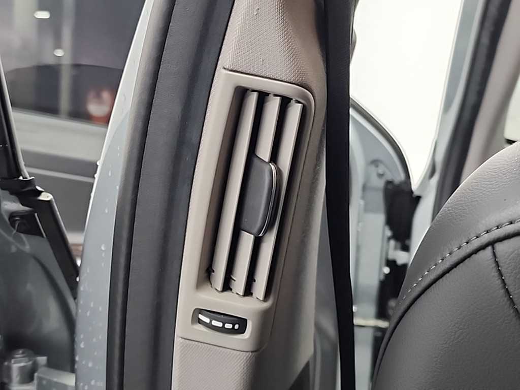 볼보 S60(2세대) D4 섬멈 - 이미지 9