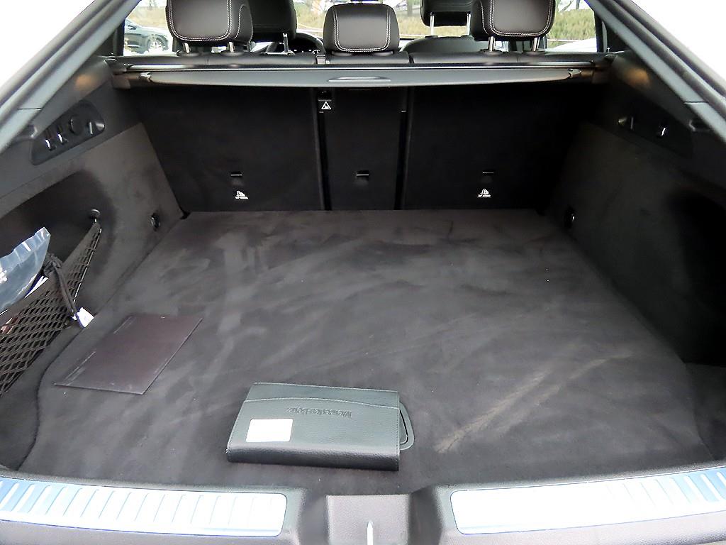 벤츠 GLC클래스 GLC 63 S AMG 4매틱+ 쿠페 - 이미지 17