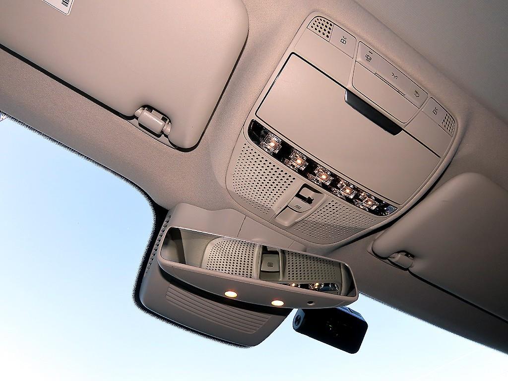 벤츠 E클래스(5세대) E300 아방가르드 - 이미지 8