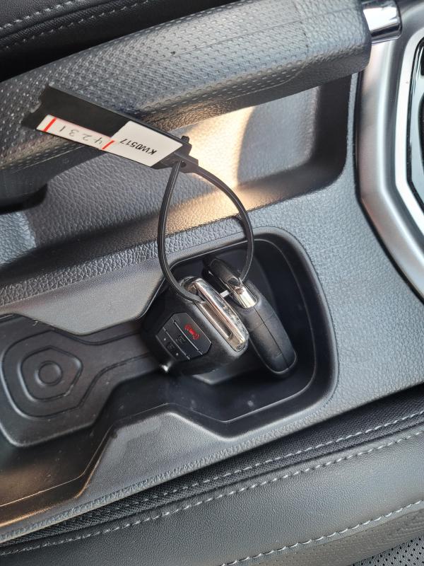 KG모빌리티(쌍용) 베리 뉴 티볼리 1.5 가솔린 2WD V3 - 이미지 11