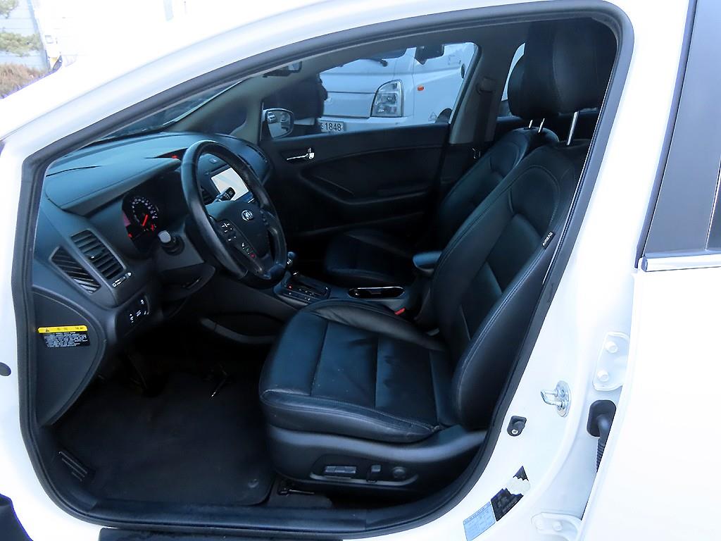 기아 K3 1.6 GDI 노블레스 - 이미지 8