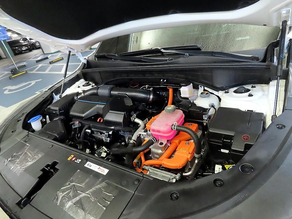 기아 더 뉴쏘렌토 하이브리드(MQ4) 1.6 HEV 2WD 시그니처 그래비티 - 이미지 6