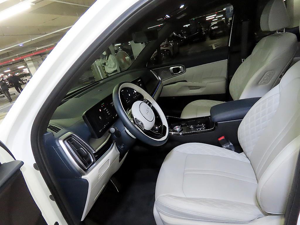 기아 더 뉴쏘렌토 하이브리드(MQ4) 1.6 HEV 2WD 시그니처 그래비티 - 이미지 13