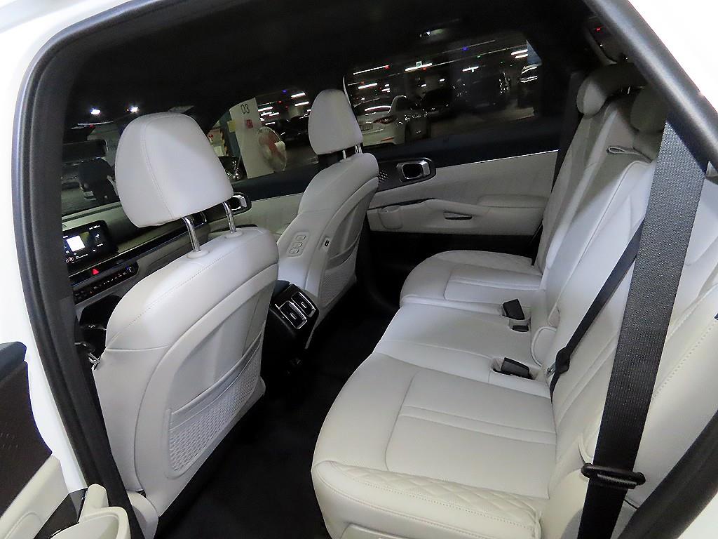 기아 더 뉴쏘렌토 하이브리드(MQ4) 1.6 HEV 2WD 시그니처 그래비티 - 이미지 16