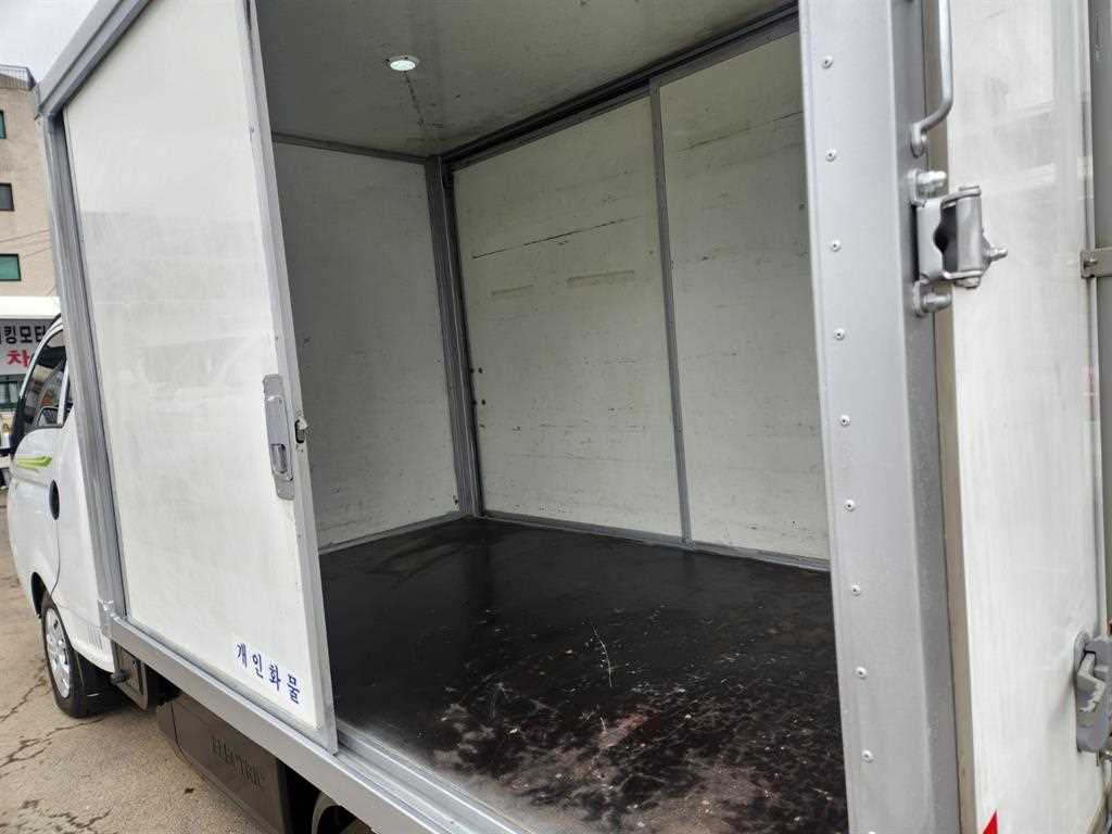 현대 포터II 일렉트릭 내장탑차 하이 - 이미지 6