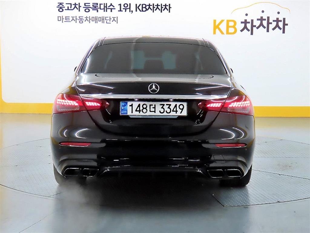 벤츠 E클래스(5세대) E220d 4매틱 AMG 라인 - 이미지 8
