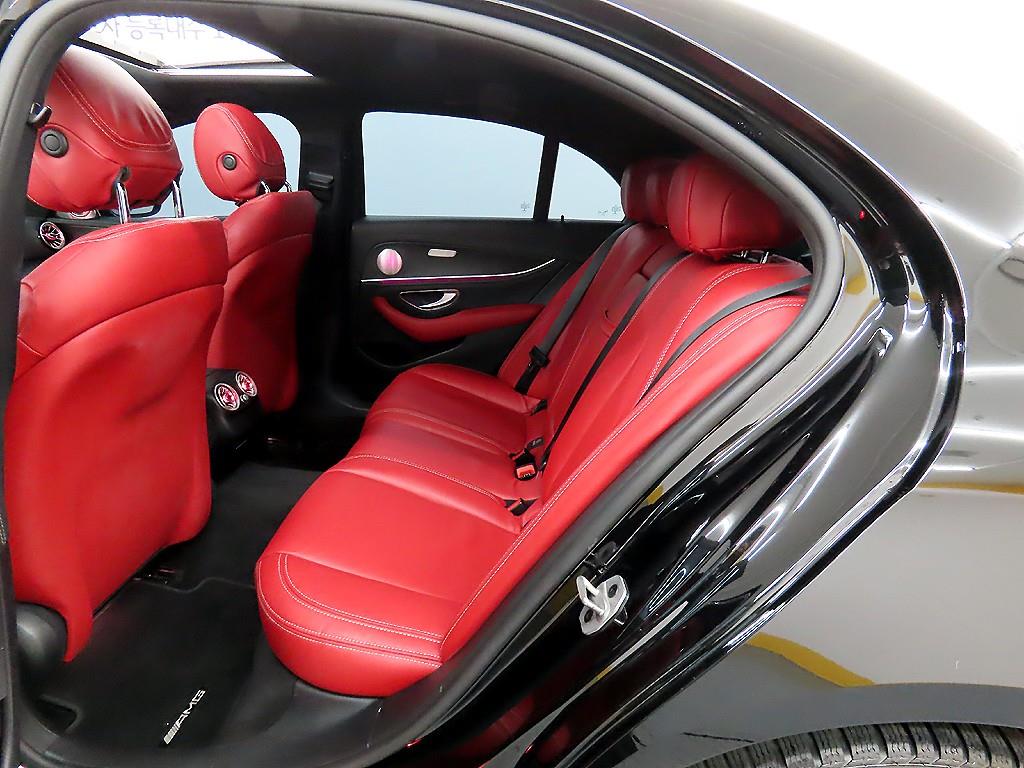 벤츠 E클래스(5세대) E220d 4매틱 AMG 라인 - 이미지 20