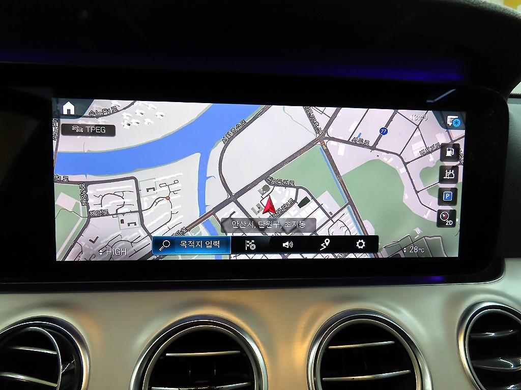 벤츠 E클래스(5세대) E250 아방가르드 - 이미지 14