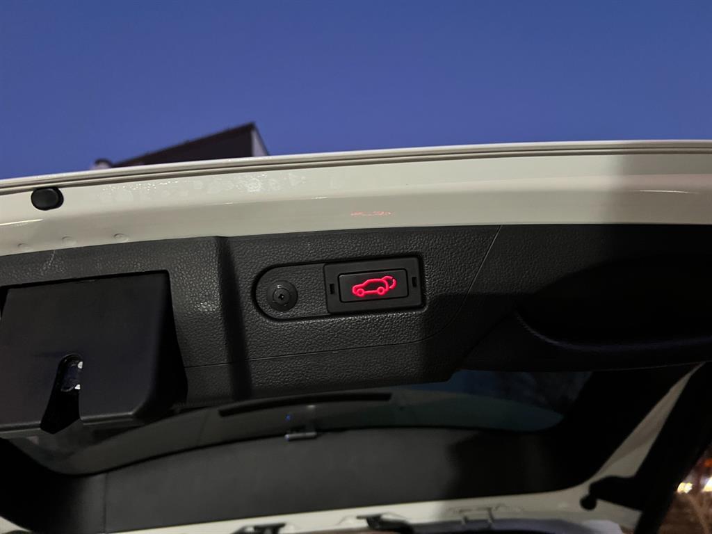 KG모빌리티(쌍용) G4 렉스턴 2.2 4WD 화이트 에디션 - 이미지 11