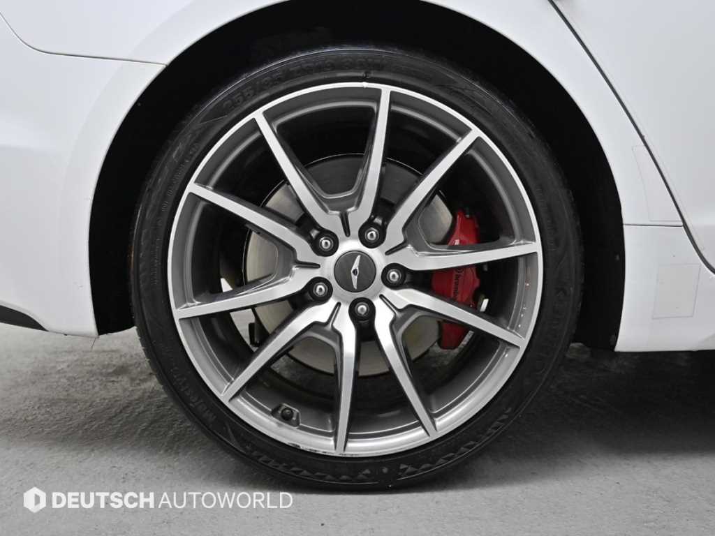 제네시스 G70 2.0T AWD 스포츠 패키지 - 이미지 6