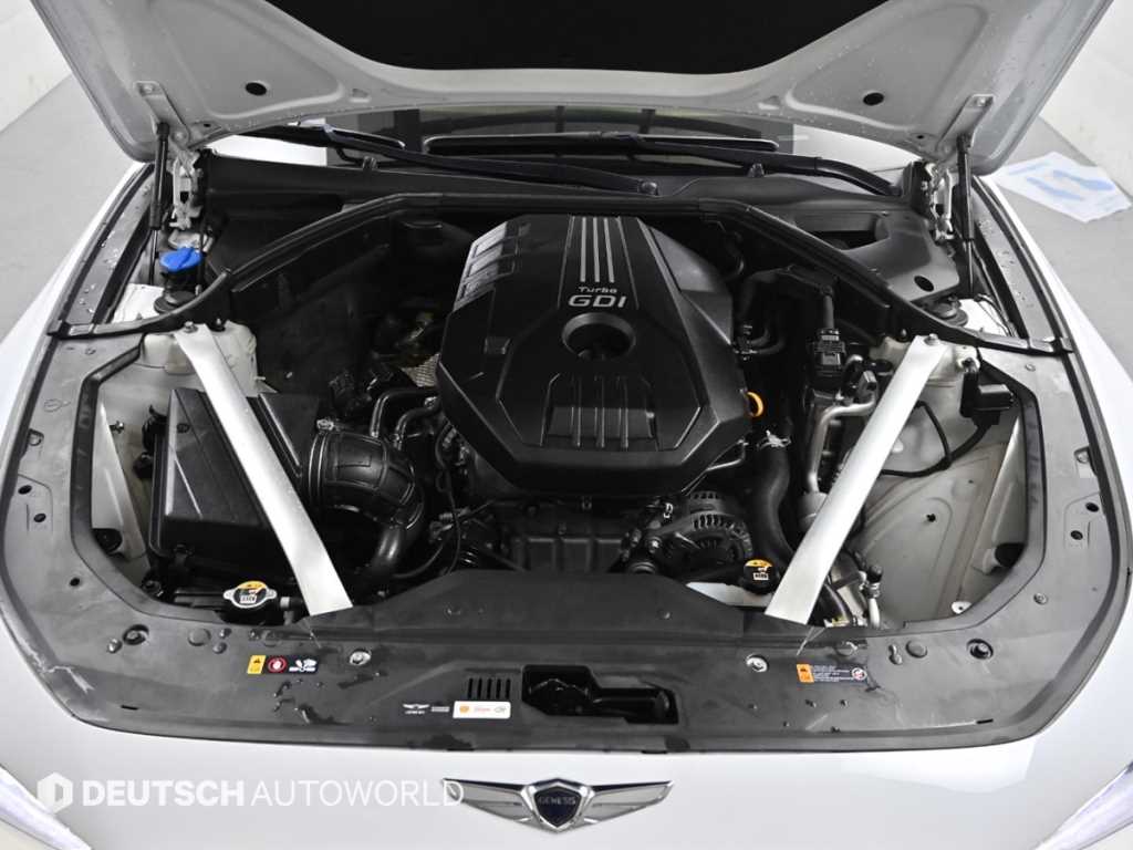 제네시스 G70 2.0T AWD 스포츠 패키지 - 이미지 7