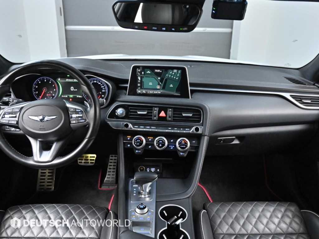 제네시스 G70 2.0T AWD 스포츠 패키지 - 이미지 17