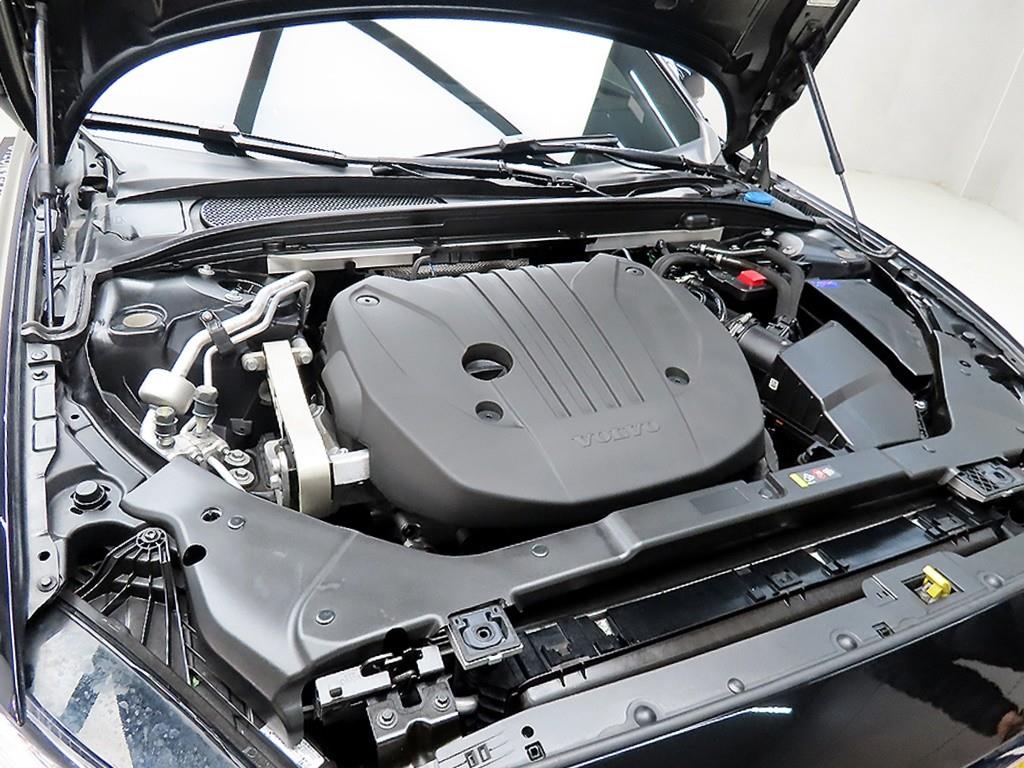 볼보 S60(3세대) 2.0 B5 인스크립션 - 이미지 8