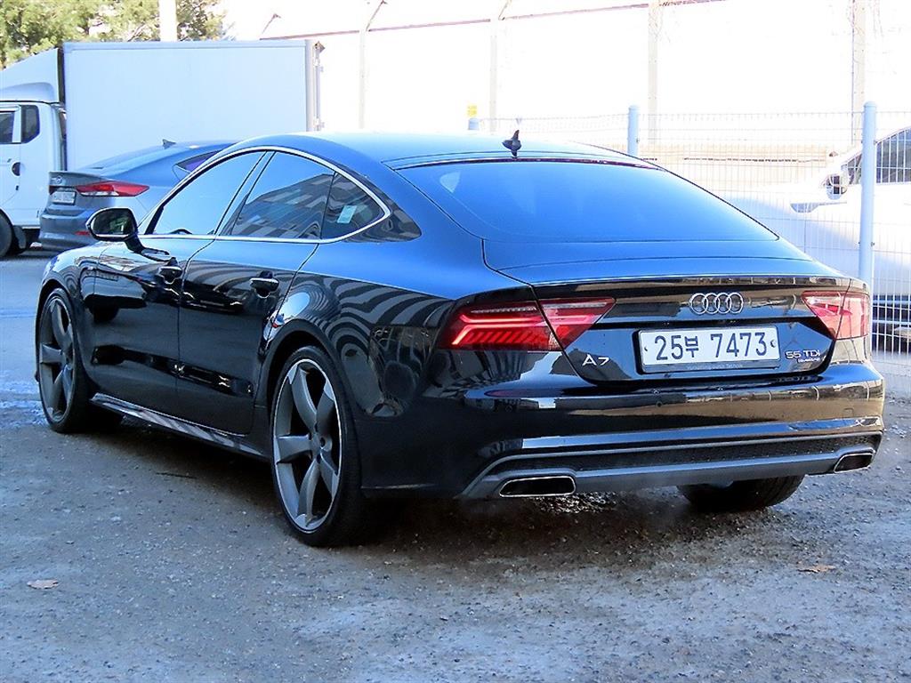 아우디 A7 50 TDI 콰트로 - 이미지 3