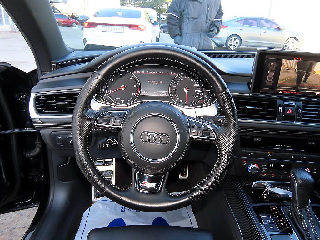 아우디 A7 50 TDI 콰트로 - 이미지 9