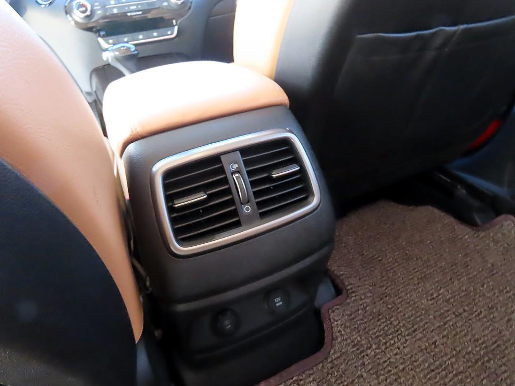 기아 올 뉴쏘렌토 R2.0 2WD 프레스티지 - 이미지 12