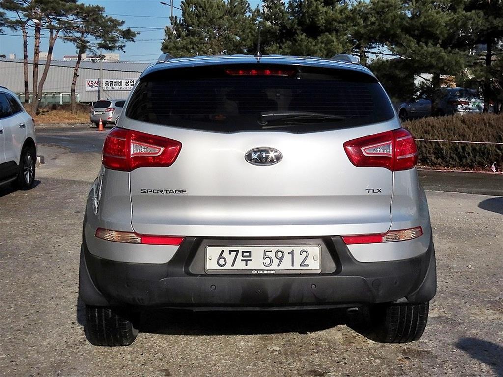 기아 스포티지 R 디젤 R2.0 2WD TLX 고급형 - 이미지 10