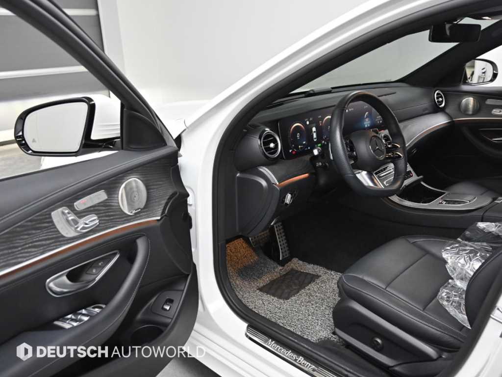 벤츠 E클래스(5세대) E350 4매틱 AMG 라인 - 이미지 8