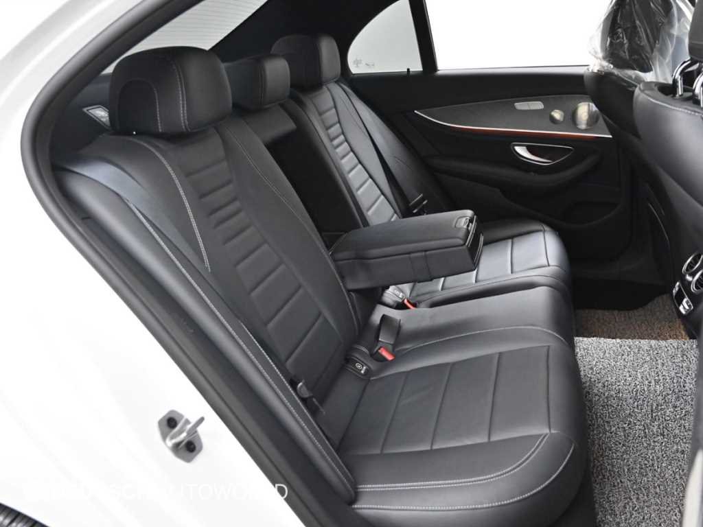 벤츠 E클래스(5세대) E350 4매틱 AMG 라인 - 이미지 13