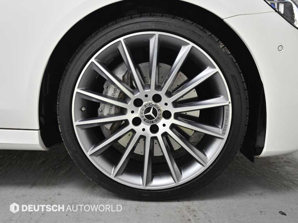 벤츠 E클래스(5세대) E350 4매틱 AMG 라인 - 이미지 15