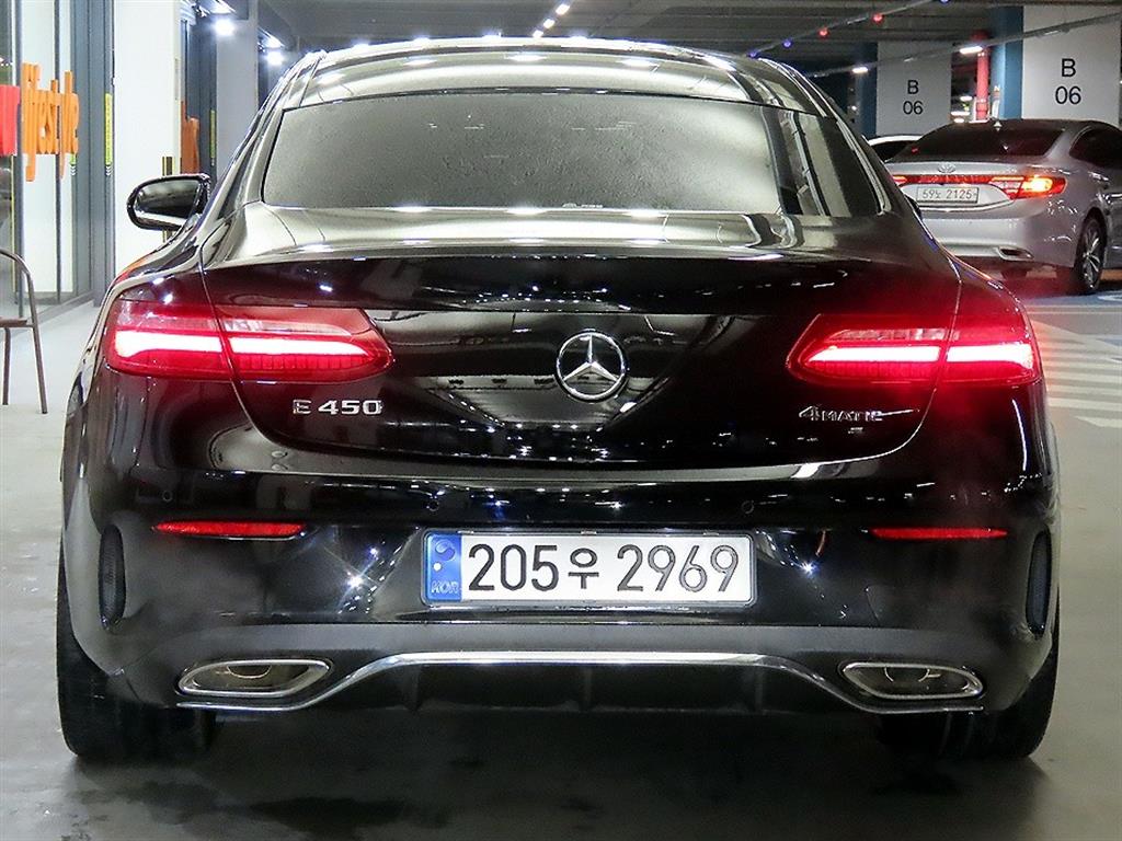 벤츠 E클래스(5세대) 쿠페 E450 4매틱 - 이미지 4