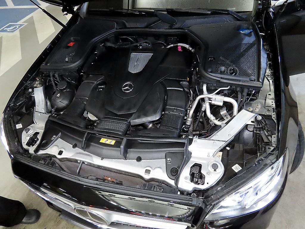 벤츠 E클래스(5세대) 쿠페 E450 4매틱 - 이미지 6