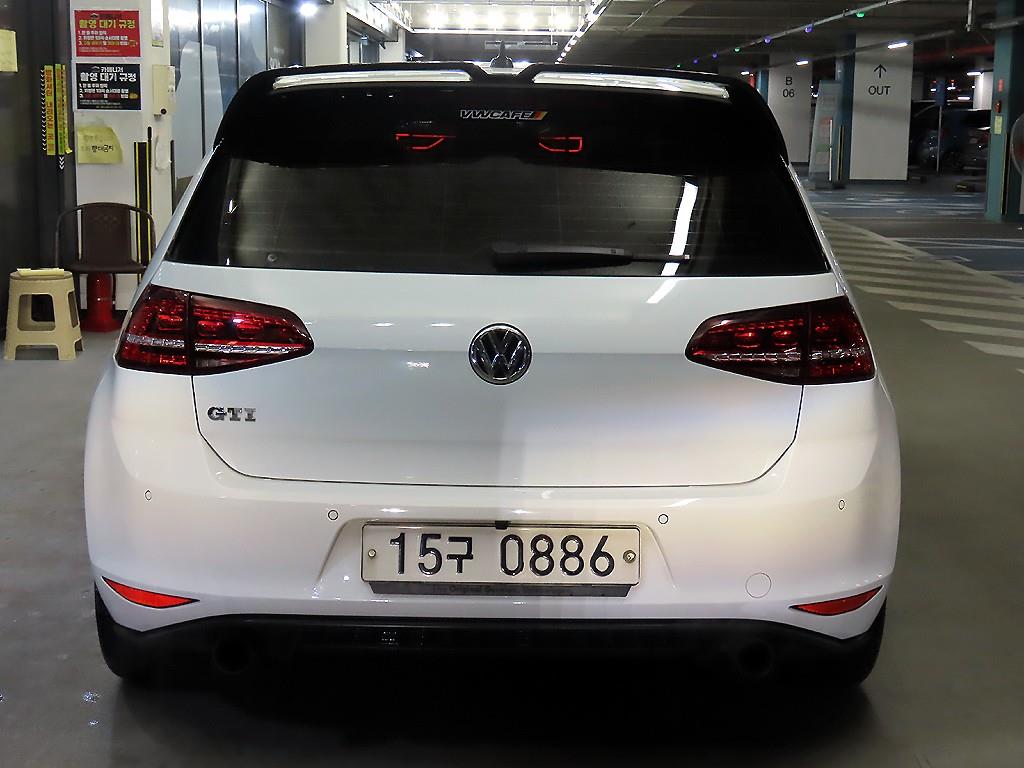 폭스바겐 골프(7세대) 2.0 GTI - 이미지 7