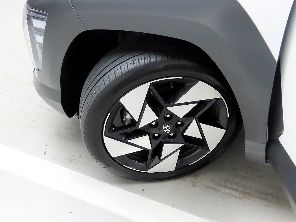 현대 디 올뉴코나 1.6 가솔린 터보 2WD 프리미엄 - 이미지 11