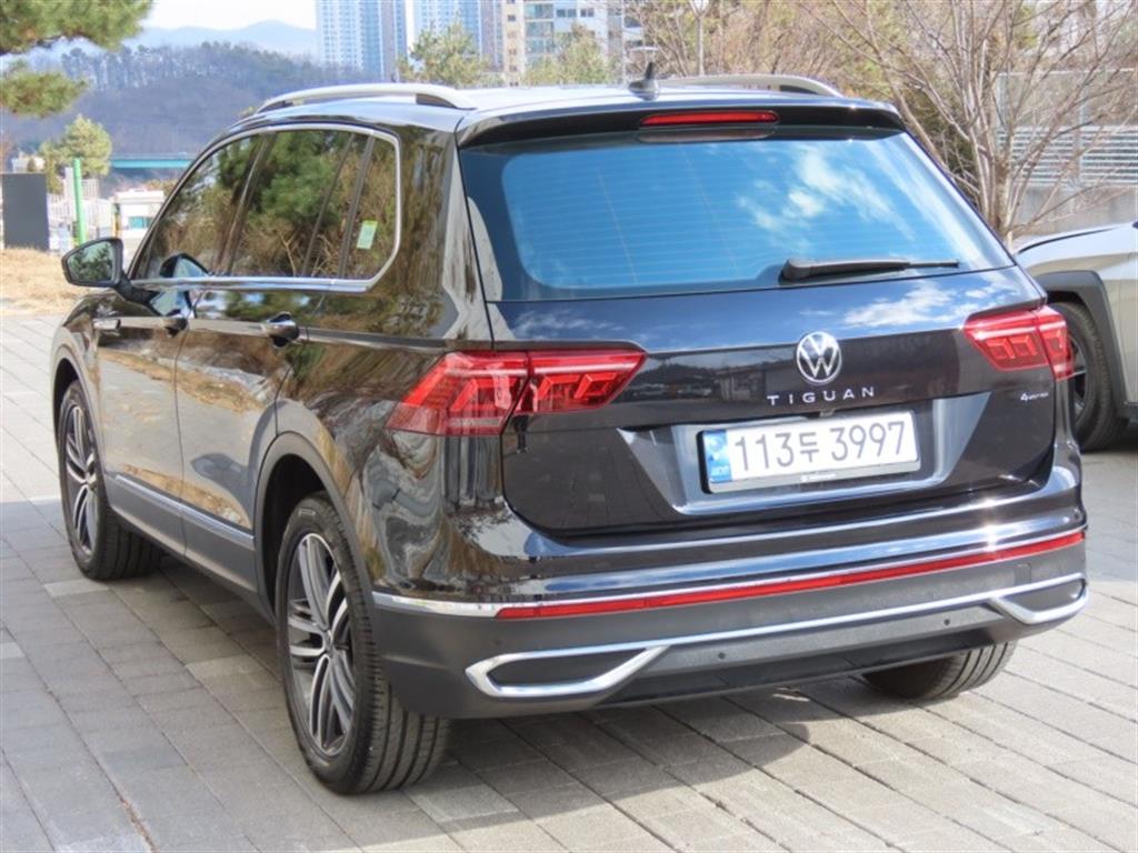 폭스바겐 티구안(2세대) 2.0 TDI 4모션 프레스티지 - 이미지 17