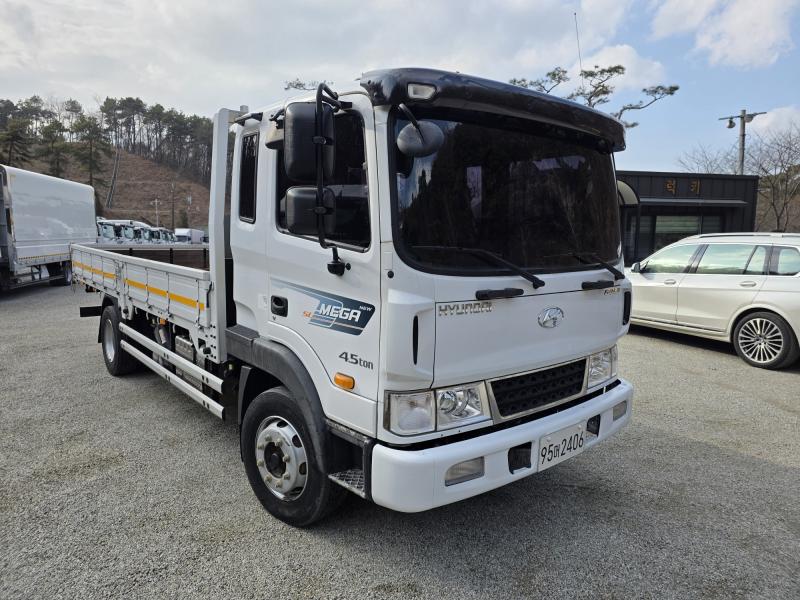 현대 메가트럭 4.5톤 장축 - 이미지 5