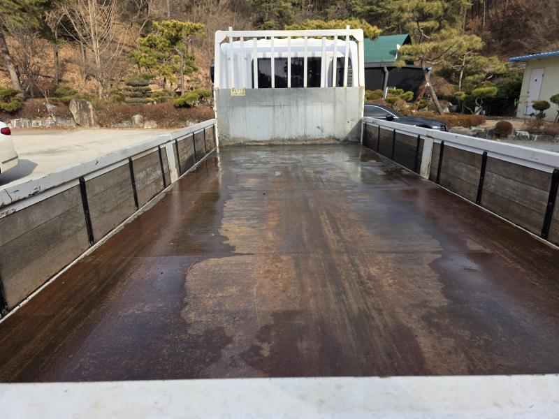 현대 메가트럭 4.5톤 장축 - 이미지 4