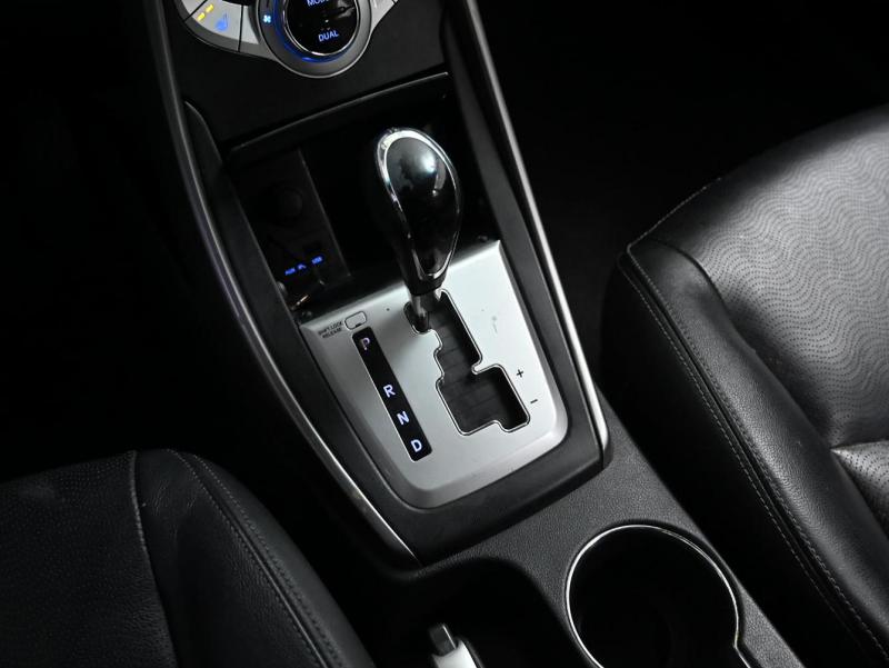 현대 아반떼MD M16 GDi 럭셔리 - 이미지 16