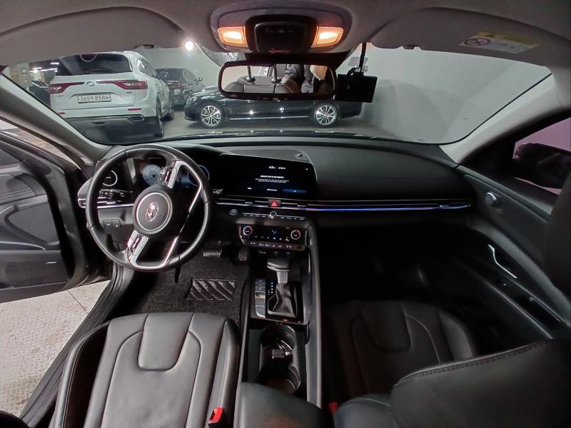 현대 아반떼(CN7) 1.6 가솔린 인스퍼레이션 - 이미지 2