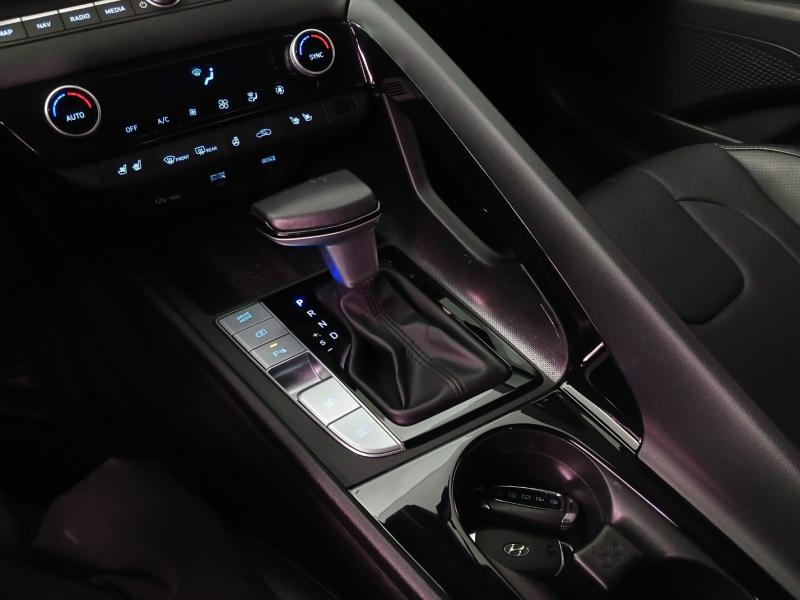 현대 아반떼(CN7) 1.6 가솔린 인스퍼레이션 - 이미지 3