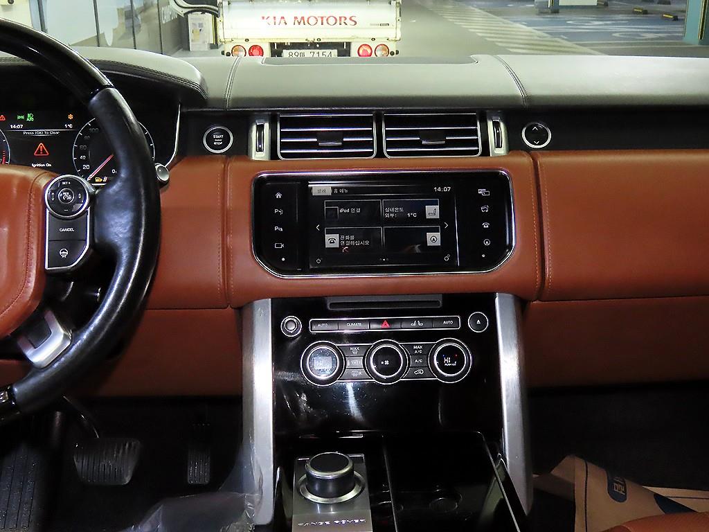 랜드로버 레인지로버(4세대) 5.0 V8 SC AB - 이미지 3