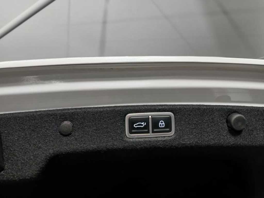 현대 디 올뉴그랜저 하이브리드 1.6 하이브리드 캘리그래피