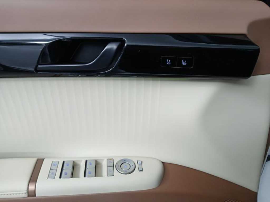 현대 디 올뉴그랜저 하이브리드 1.6 하이브리드 캘리그래피 - 이미지 6