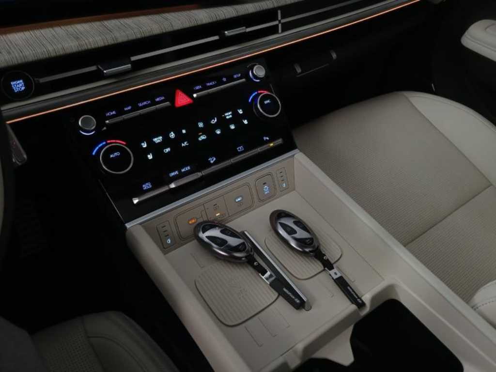 현대 디 올뉴싼타페 하이브리드 1.6 HEV 2WD 캘리그래피 - 이미지 20