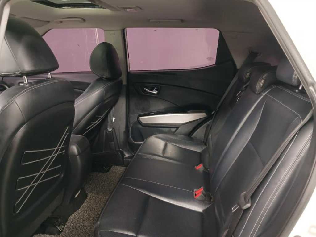 제네시스 티볼리 디젤 2WD VX - 이미지 2