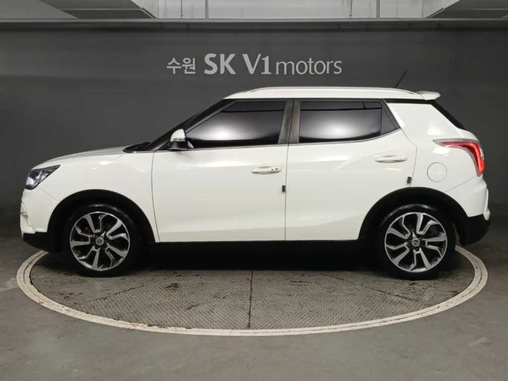 제네시스 티볼리 디젤 2WD VX - 이미지 18