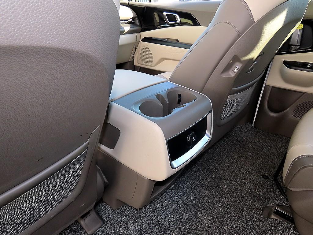 기아 신형 카니발(KA4) 9인승 가솔린 프레스티지 - 이미지 18