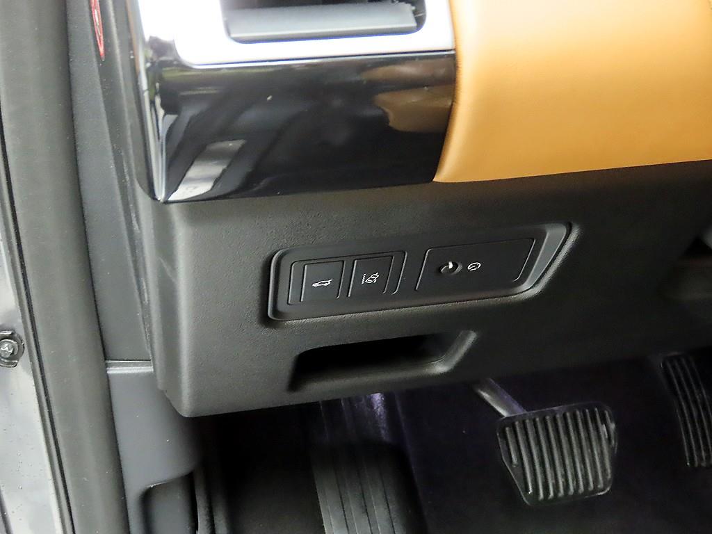 랜드로버 디스커버리5 3.0 TD6 HSE 럭셔리 - 이미지 3