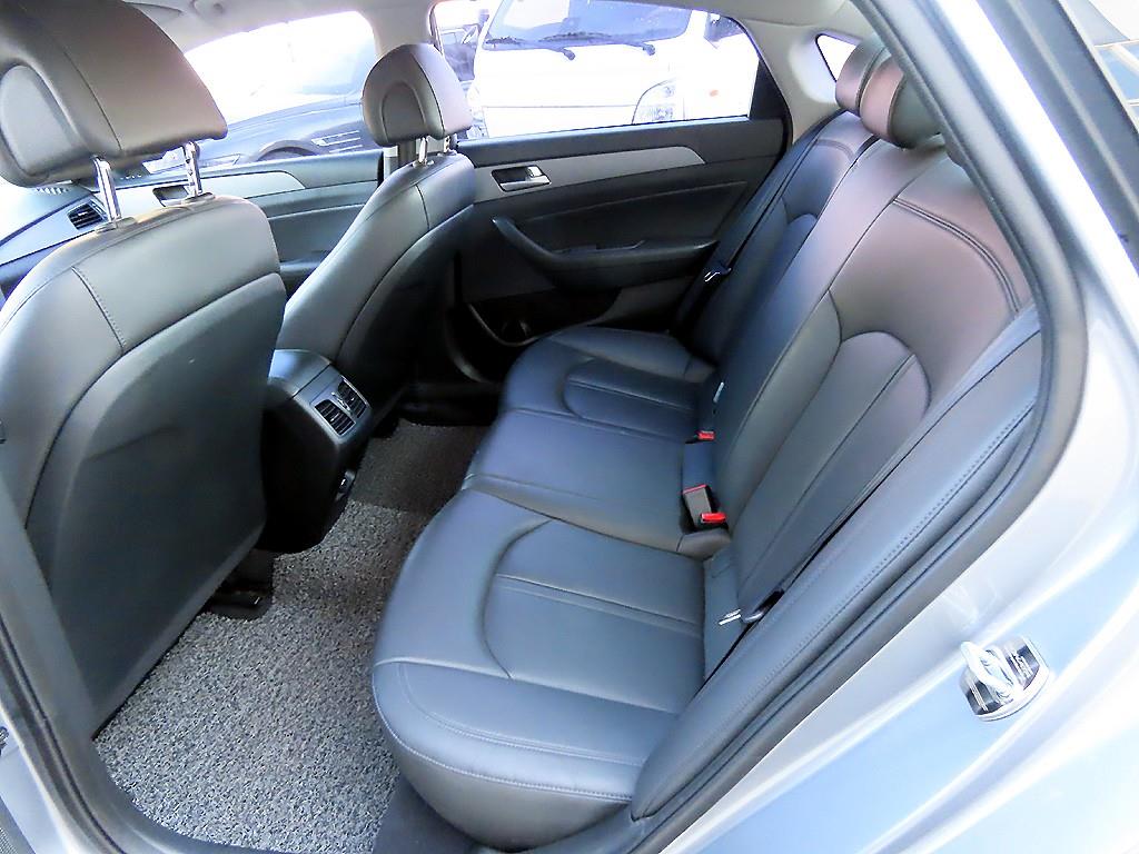 현대 LF쏘나타 1.7 디젤 스타일 - 이미지 8