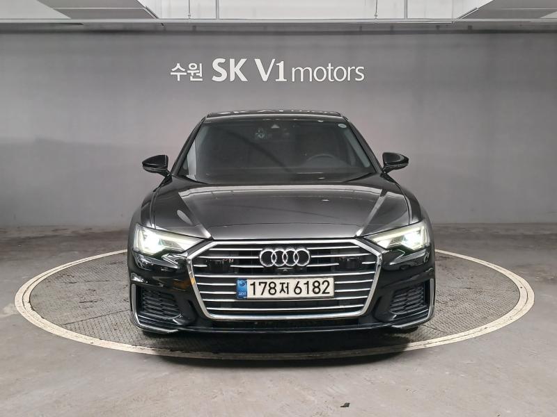 아우디 A6(5세대) 45 TFSI